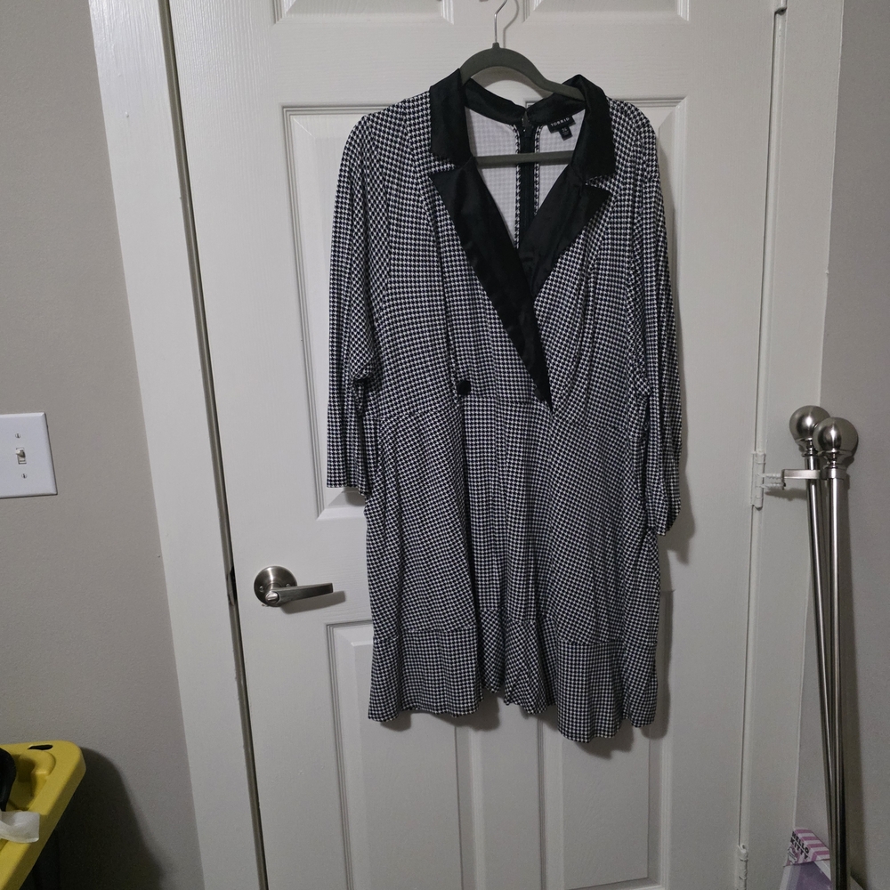 Torrid Black and White Midi Dress